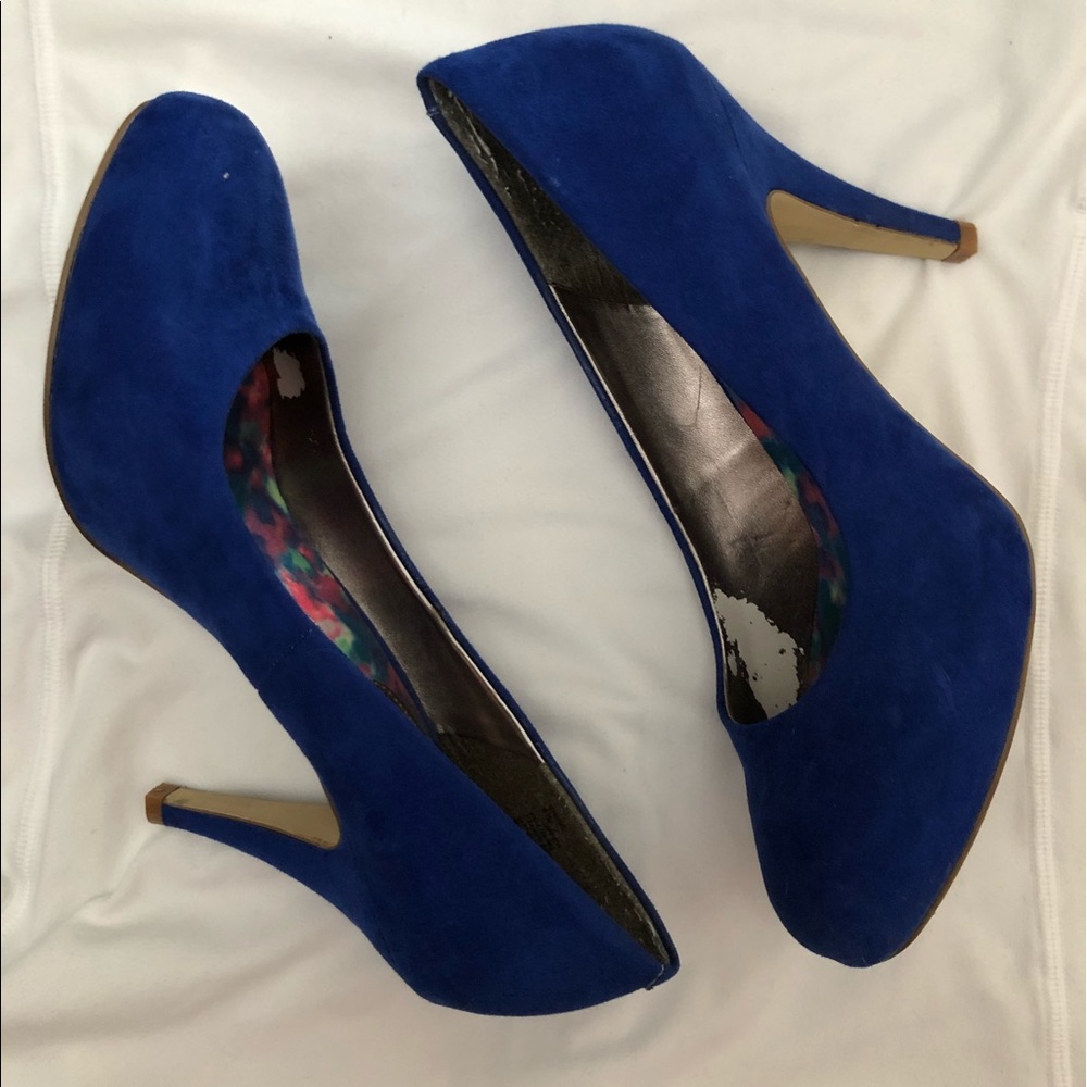 Madden Girl Colbalt Blue Heels!